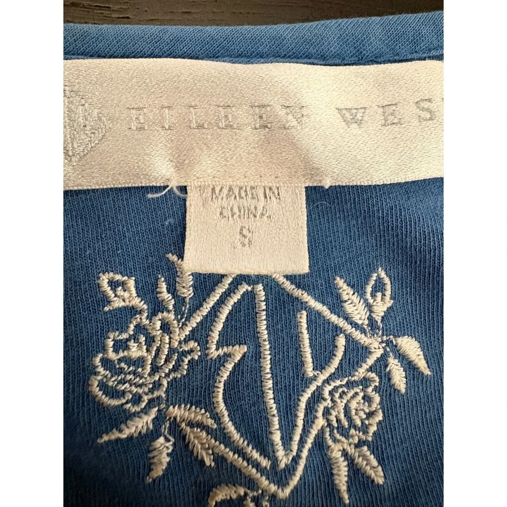 Eileen West Blue Floral Embroidered Long Sleeve Nightgown Small